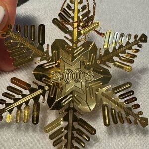 Lunt Filigree Brass Snowflake Ornament 2003